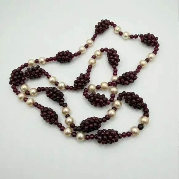 30" Slip over Vintage GARNET "grape" cluster and faux pearl necklace! - Picture 4 of 13